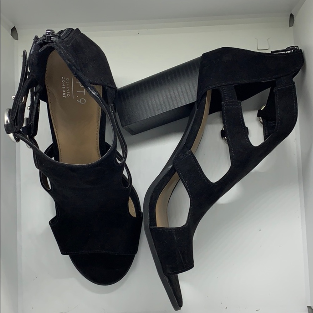 Apt. 9 Black Suede Chunky Heels Wm size 9.5